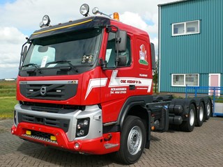 nieuwe volvo truck voor Pieter Nierop...........